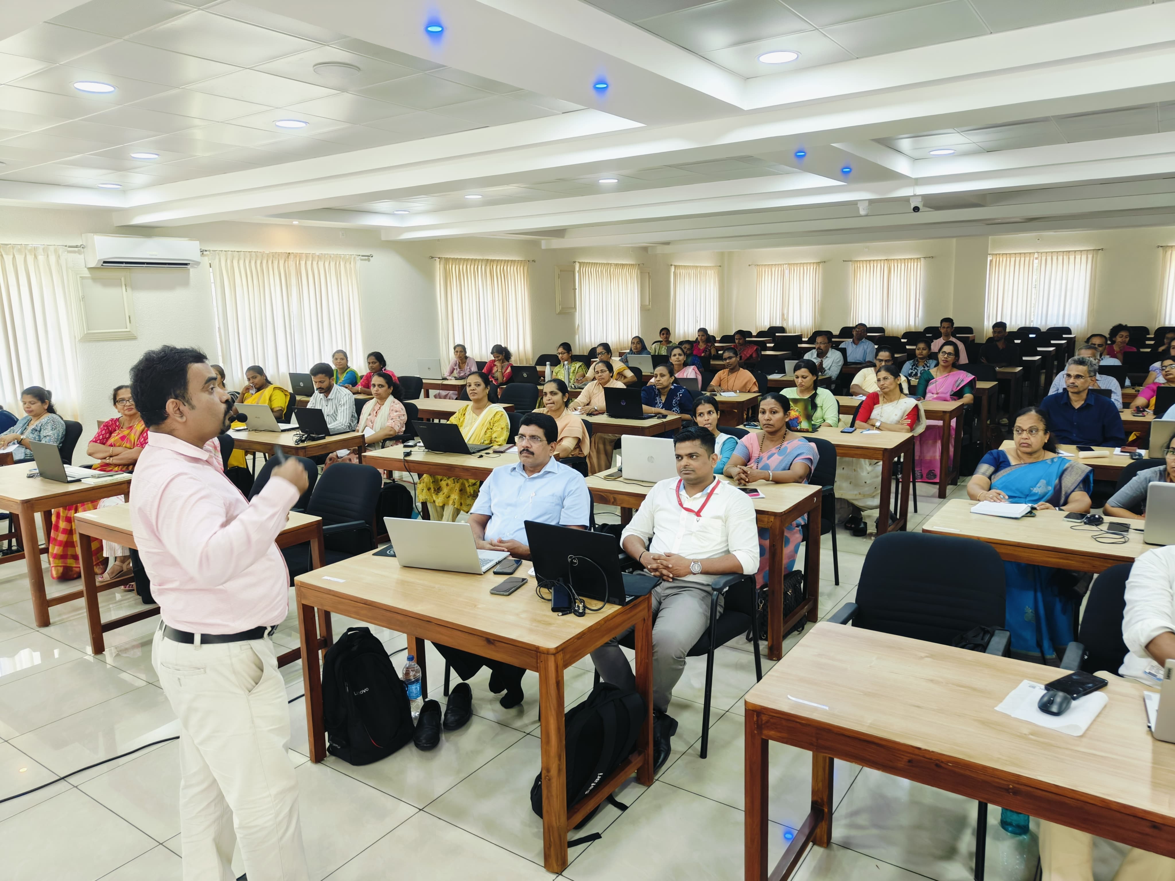 AI Workshop: Udupi’s CESU Equips Educators for the Future